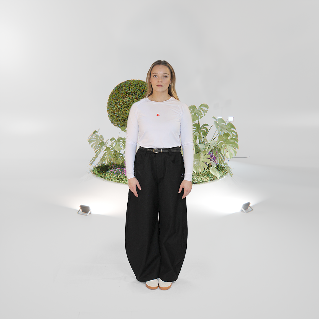 STUDIO CLUB PERFORMANCE TOP